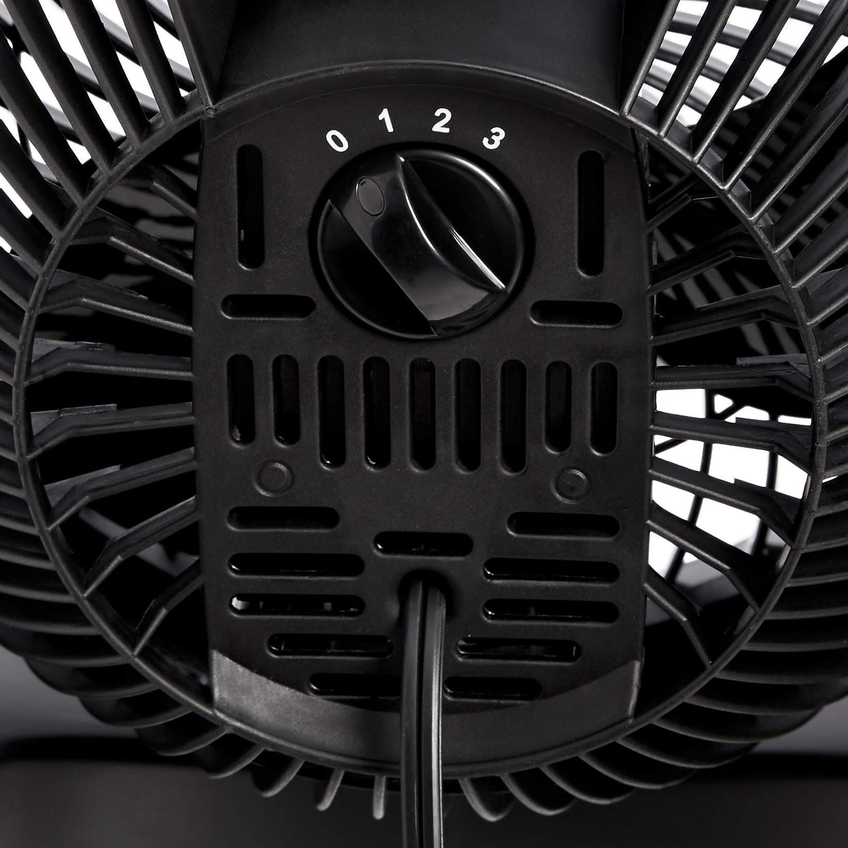 Black 3 Speed Air Circulator Desk Fan G6712