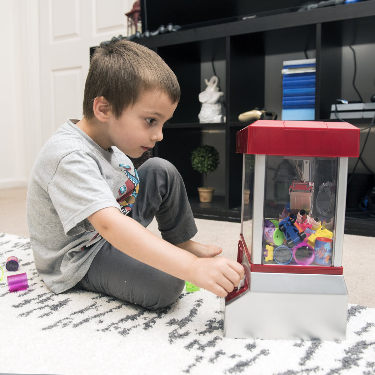 Crane Claw Game with Animation and Sounds C8515