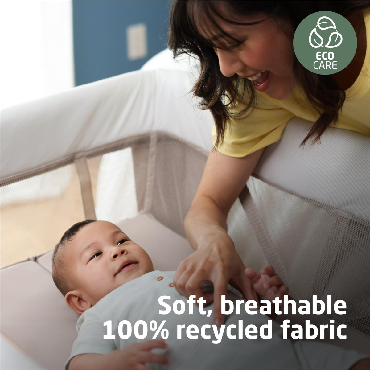 Baby Playard with Bassinet and Mat D487