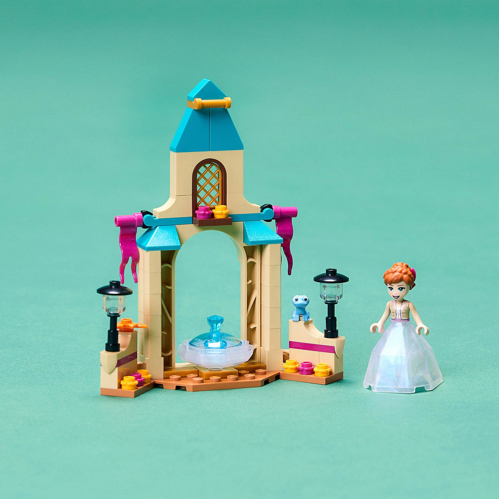 Building Toy with Mini Doll Y288641